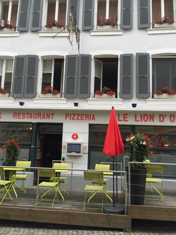 Hotel-Restaurant Le Lion D'Or ปอร์รองทรุย ภายนอก รูปภาพ