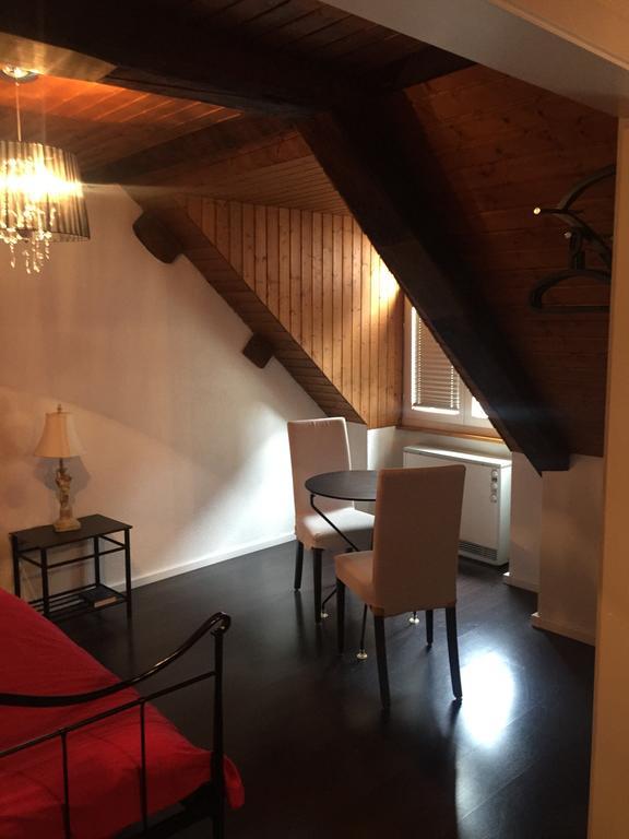 Hotel-Restaurant Le Lion D'Or ปอร์รองทรุย ห้อง รูปภาพ
